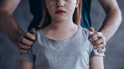 Maltrato infantil: El impacto mental y emocional