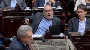 Fernando Iglesias volvió a dar la nota... pero traspasó un límite. Fernando Iglesias volvió a dar la nota... pero traspasó un límite.