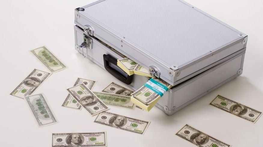 Guillermo LoCane responde las dudas que provoca el blanqueo.