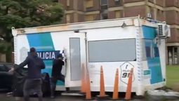 Le robaron al cronista de Pamela David en plena cobertura y salió a correr a los delincuentes. Le robaron al cronista de Pamela David en plena cobertura y salió a correr a los delincuentes.