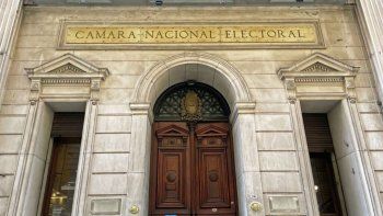 La Cámara Nacional Electoral recibió a los partidos políticos para analizar la reforma electoral del Gobierno. La Cámara Nacional Electoral recibió a los partidos políticos para analizar la reforma electoral del Gobierno.