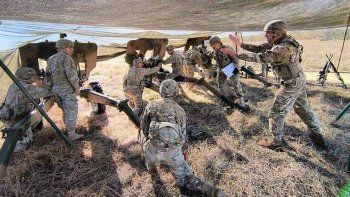 Argentina contramano: Brasil, Colombia y Perú apuestan millones en defensa