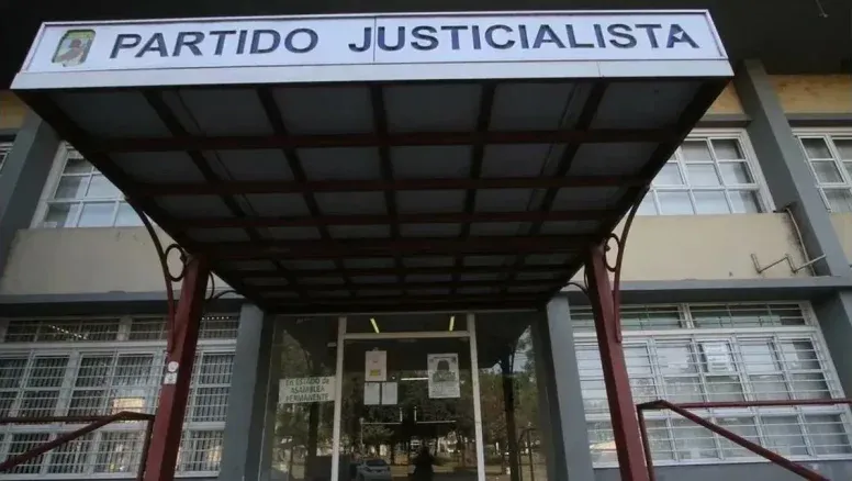 El peronismo ensaya un nuevo guion para recuperar terreno perdido