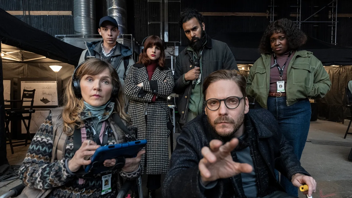 "The Franchise" promete ser más que una simple serie de comedia; se perfila como un llamado de atención para todos los fans del tema. "The Franchise" promete ser más que una simple serie de comedia; se perfila como un llamado de atención para todos los fans del tema.