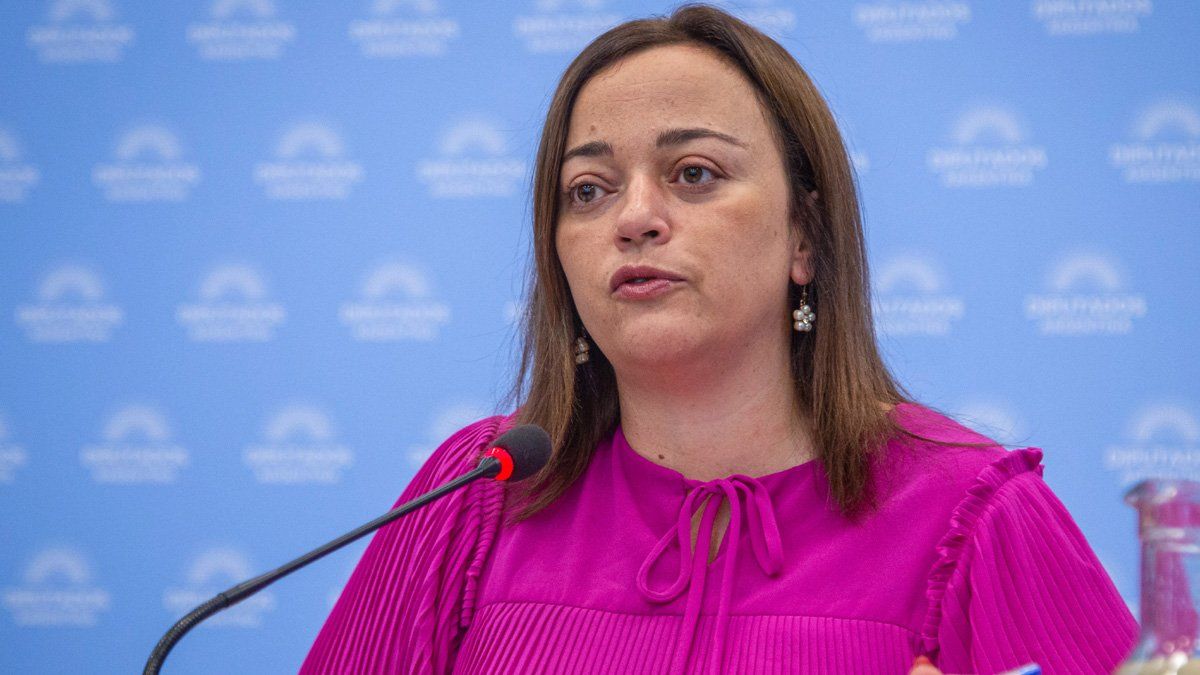 Cecilia Moreau y un fuerte cruce con Victoria Tolosa Paz.