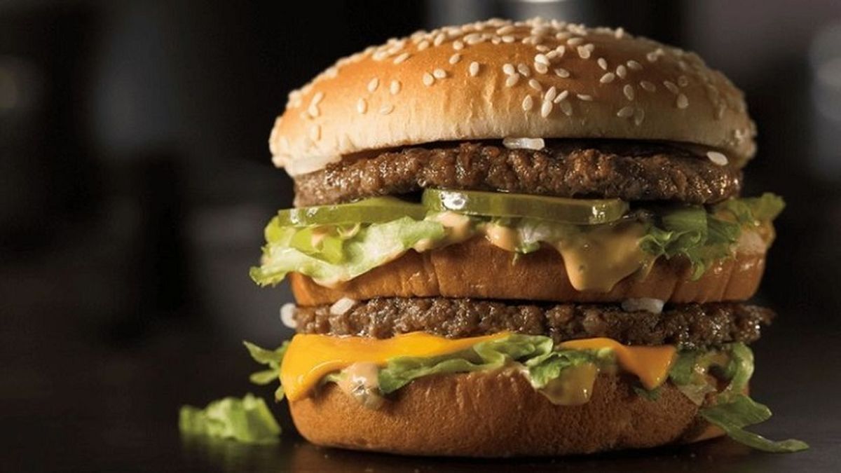 Índice Big Mac: El peso argentino tiene una sobrevaluación de casi 20%