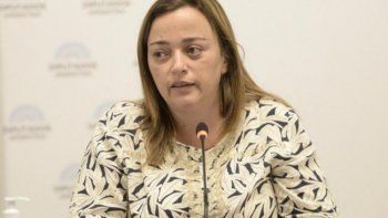 Cecilia Moreau también renunció a su cargo dentro del bloque del Frente de Todos. Cecilia Moreau también renunció a su cargo dentro del bloque del Frente de Todos.