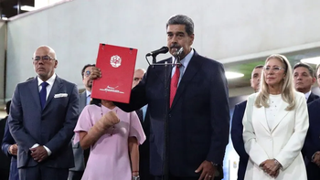 Nicolás Maduro pidiendo que lo investiguen. Nicolás Maduro pidiendo que lo investiguen.