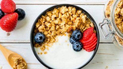 Los mejores y peores snacks nocturnos para su salud (y dieta)