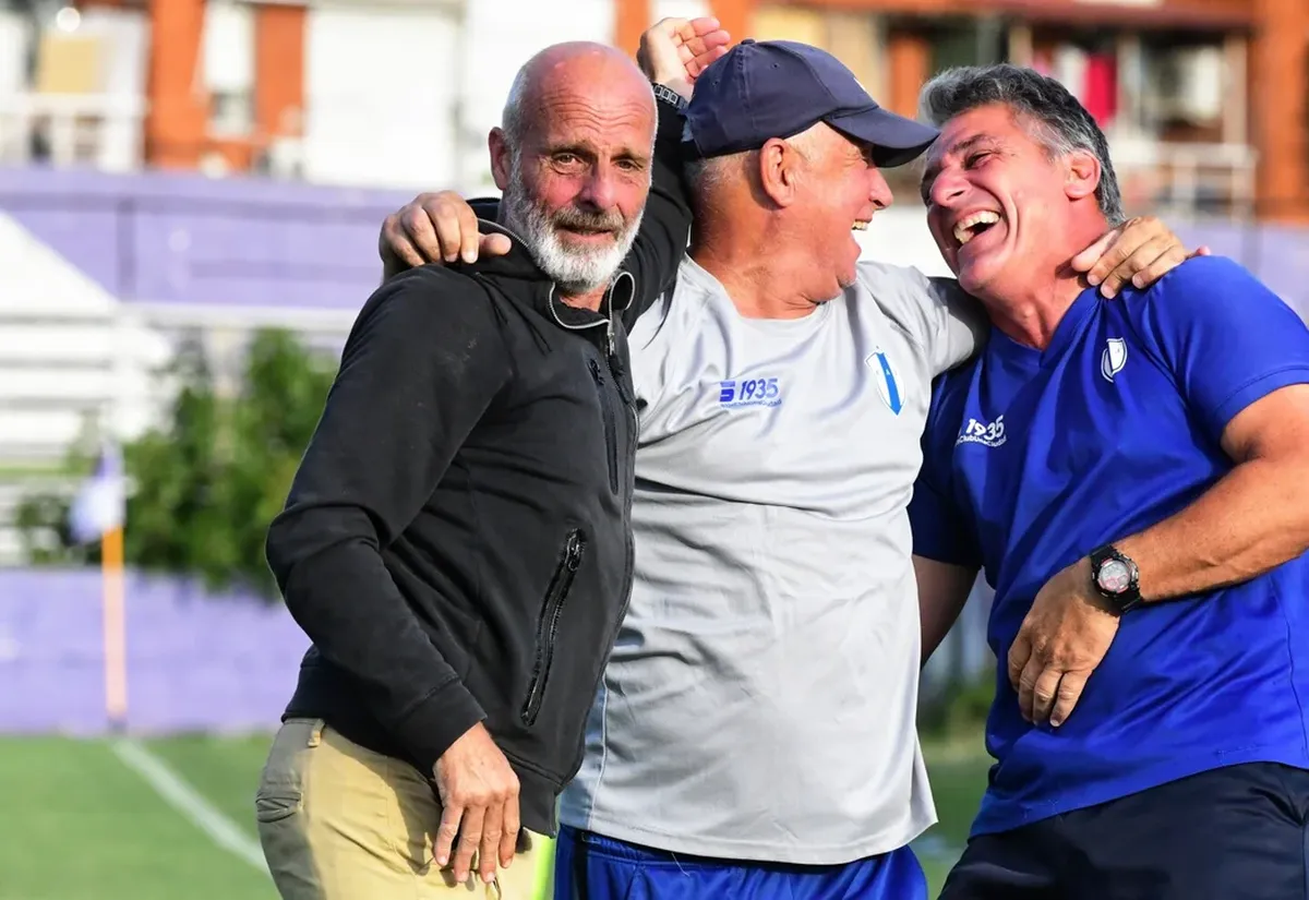 Monarriz y Figoli festejan la subida a la máxima categoría charrúa Monarriz y Figoli festejan la subida a la máxima categoría charrúa