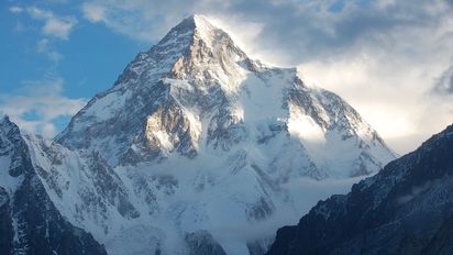 Muere famoso alpinista en el pico más peligroso del mundo