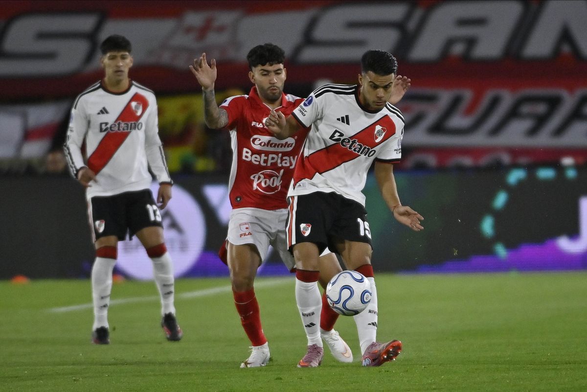 River recibe a Independiente Santa Fe por el choque de vuelta de la serie
