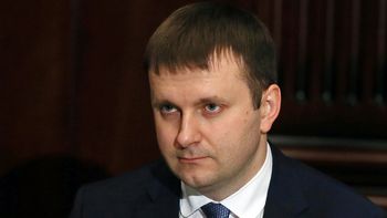 Maxim Oreshkin, a cargo de impedir la asfixia financiera de Rusia. Maxim Oreshkin, a cargo de impedir la asfixia financiera de Rusia.