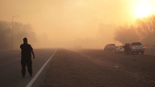 Sigue el fuego en Córdoba. 