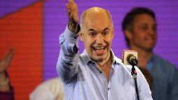 altText(Expectativa: en CABA, la duda es hasta cuándo festejará Larreta)}