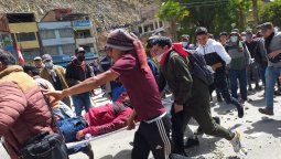 altText(Perú en llamas: El pueblo deslegitimó la nueva presidencia)}