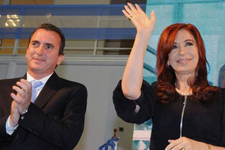 Paco Pérez junto a Cristina Fernández.