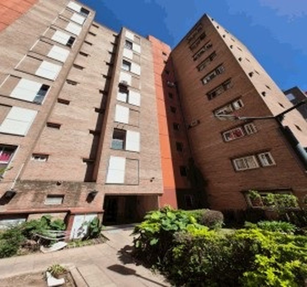 El Banco Ciudad anunció que pondrá en marcha una serie de subastas online de inmuebles, vehículos y joyería, entre otros. El Banco Ciudad anunció que pondrá en marcha una serie de subastas online de inmuebles, vehículos y joyería, entre otros.