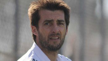 Roberto Trotta, exVélez, defendió a Marcelo Bielsa y denunció 