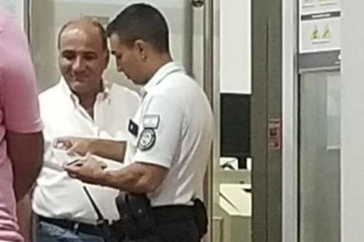 manzur viajando.jpg