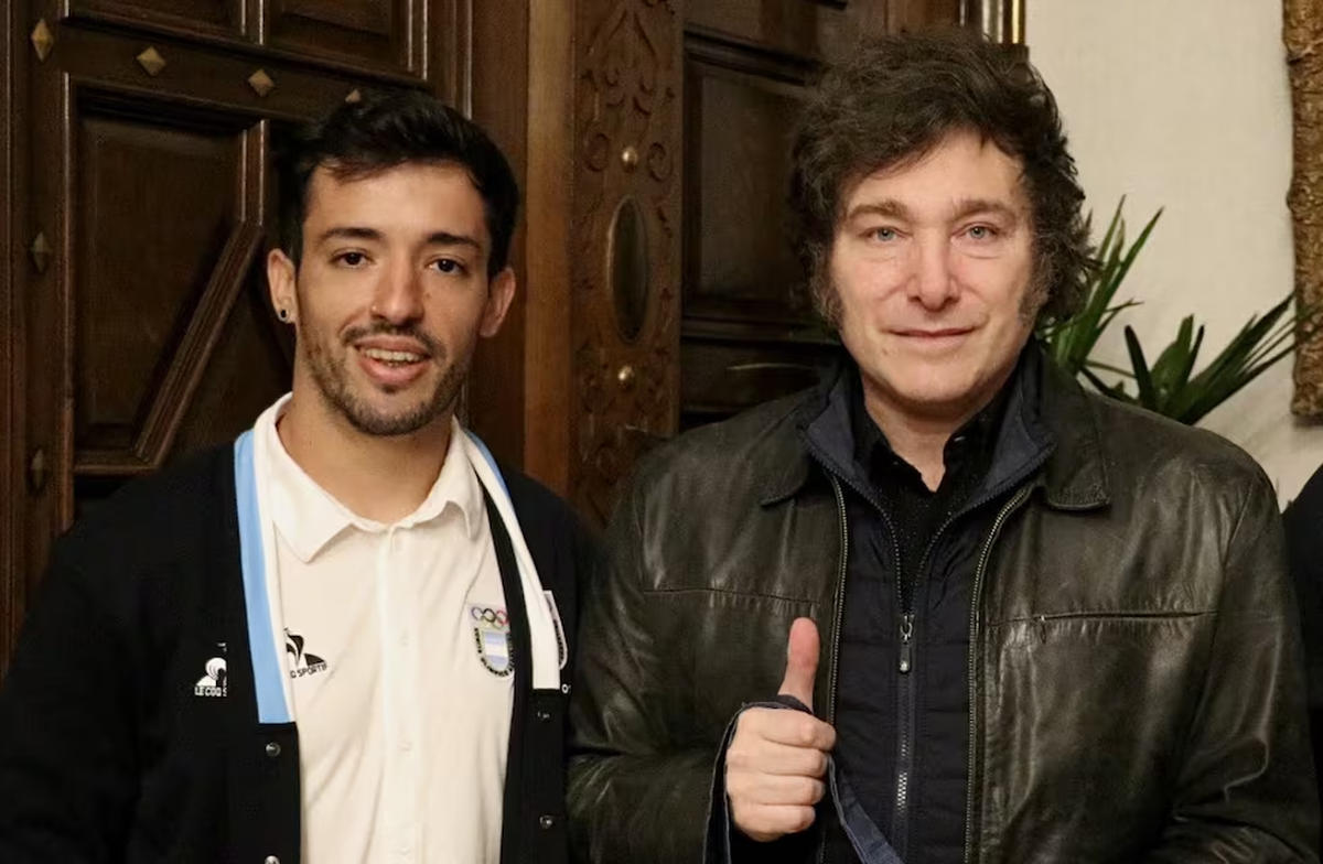 Milei con Maligno Torres en la foto que difundió el Gobierno. Milei con Maligno Torres en la foto que difundió el Gobierno.