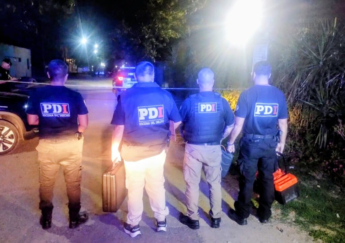 Cuatro personas heridas en la noche de este martes. En el medio, una niña de 6 años. Cuatro personas heridas en la noche de este martes. En el medio, una niña de 6 años.