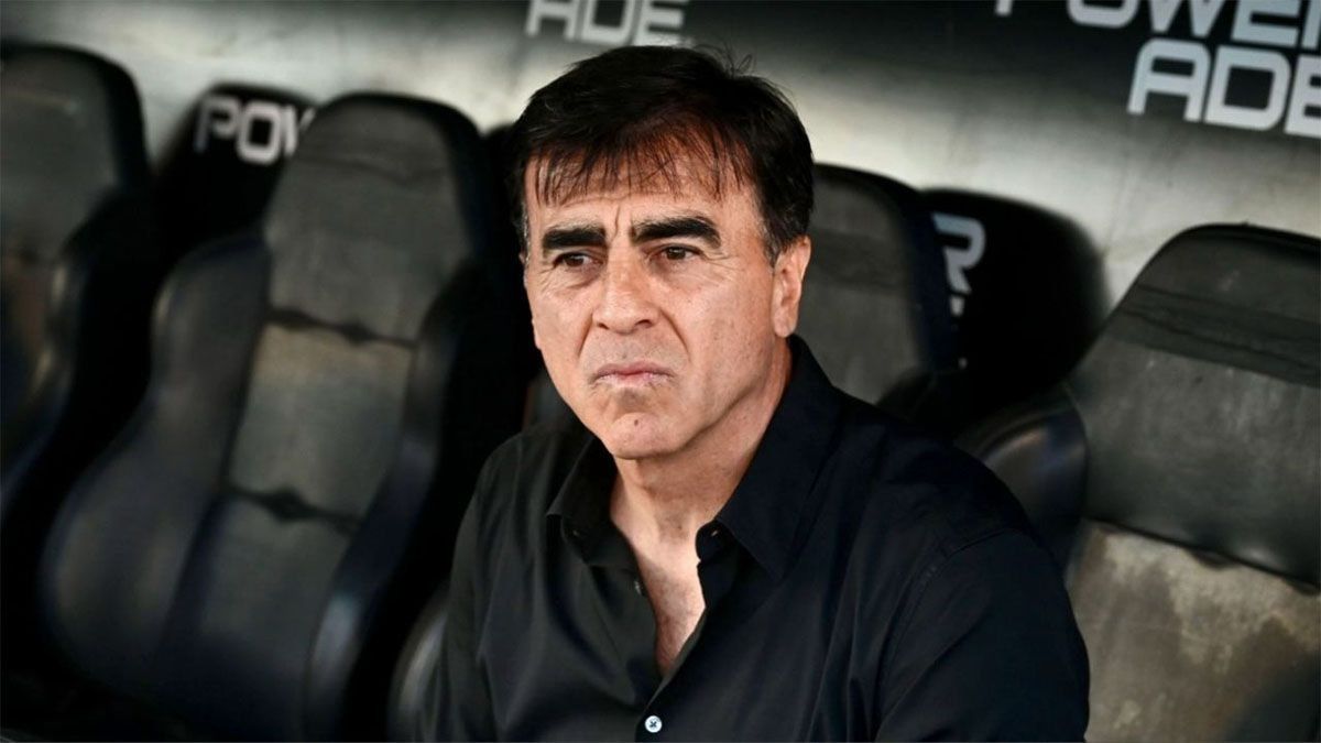 GustavoQuinteros explotó de la bronca contra la AFA por el calendario tras la caída deVélez ante Central Córdoba 0-1 en la final de la Copa Argentina.