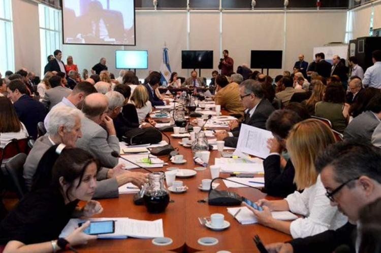 plenario presupuestoyfinanzas.jpg