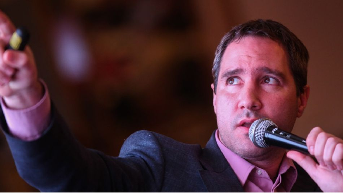 Damián Di Pace, otro de los economistas que se "halconizan" Damián Di Pace, otro de los economistas que se "halconizan"