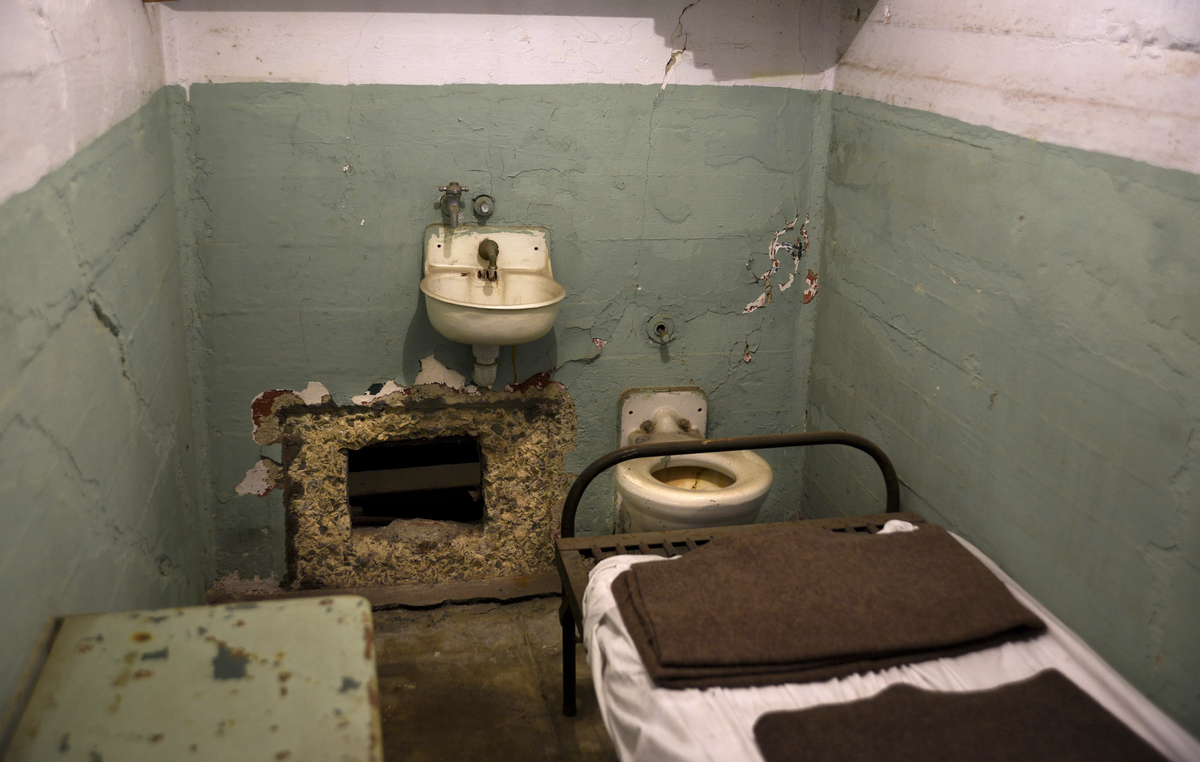 Los presos de Alcatraz vivían en duras condiciones. Los presos de Alcatraz vivían en duras condiciones.