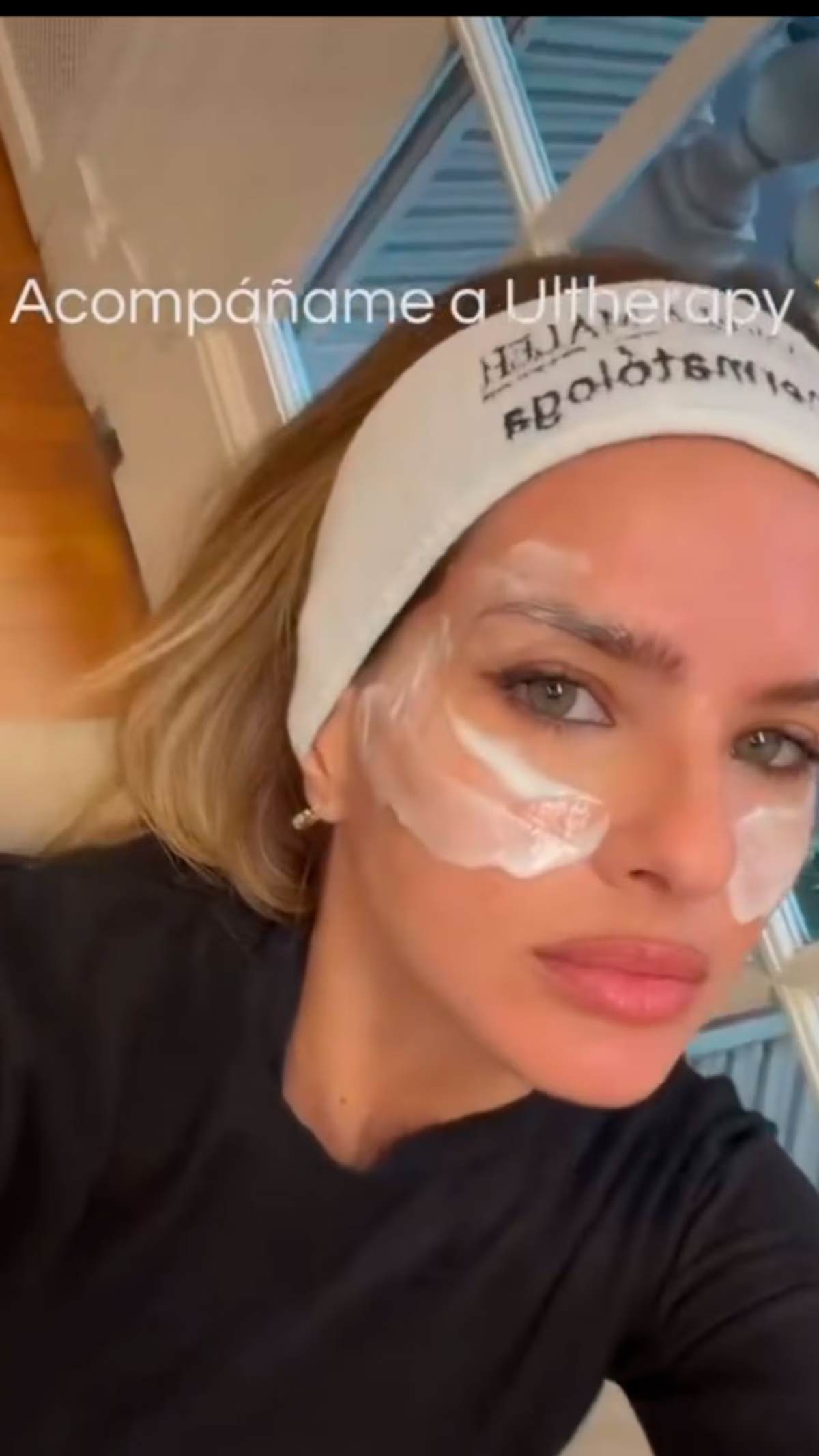Mientras crecen los rumores de crisis, la China Suárez se mostró en un centro de estética realizando un tratamiento por ultrasonido. Foto: Instagram Mientras crecen los rumores de crisis, la China Suárez se mostró en un centro de estética realizando un tratamiento por ultrasonido. Foto: Instagram