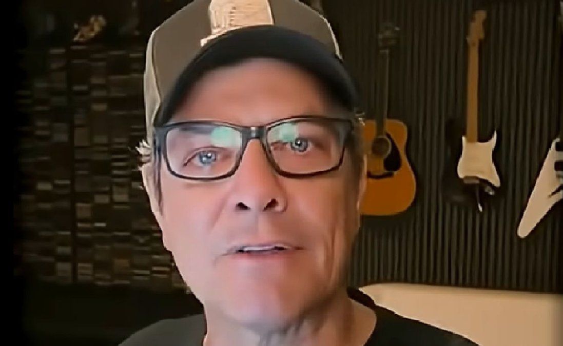 Mario Pergolini se burló tras el anuncio de casamiento entre Lali Espósito y Pedro Rosemblat y desató la polémica.