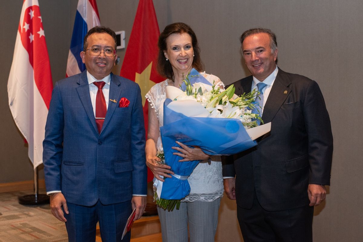 Caras de buen humor que logró la futura canciller Caras de buen humor que logró la futura canciller