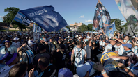 Los argentinos dicen presente en las sedes de la Copa del Mundo. Los argentinos dicen presente en las sedes de la Copa del Mundo.
