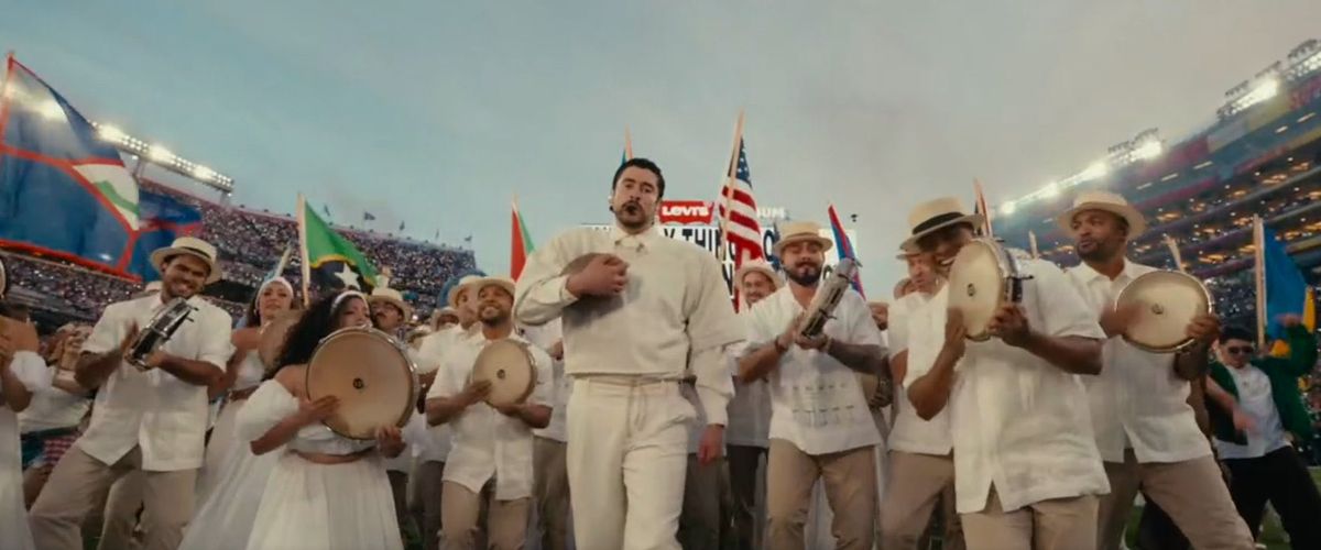 Bad Bunny en un show épico en el Super Bowl.