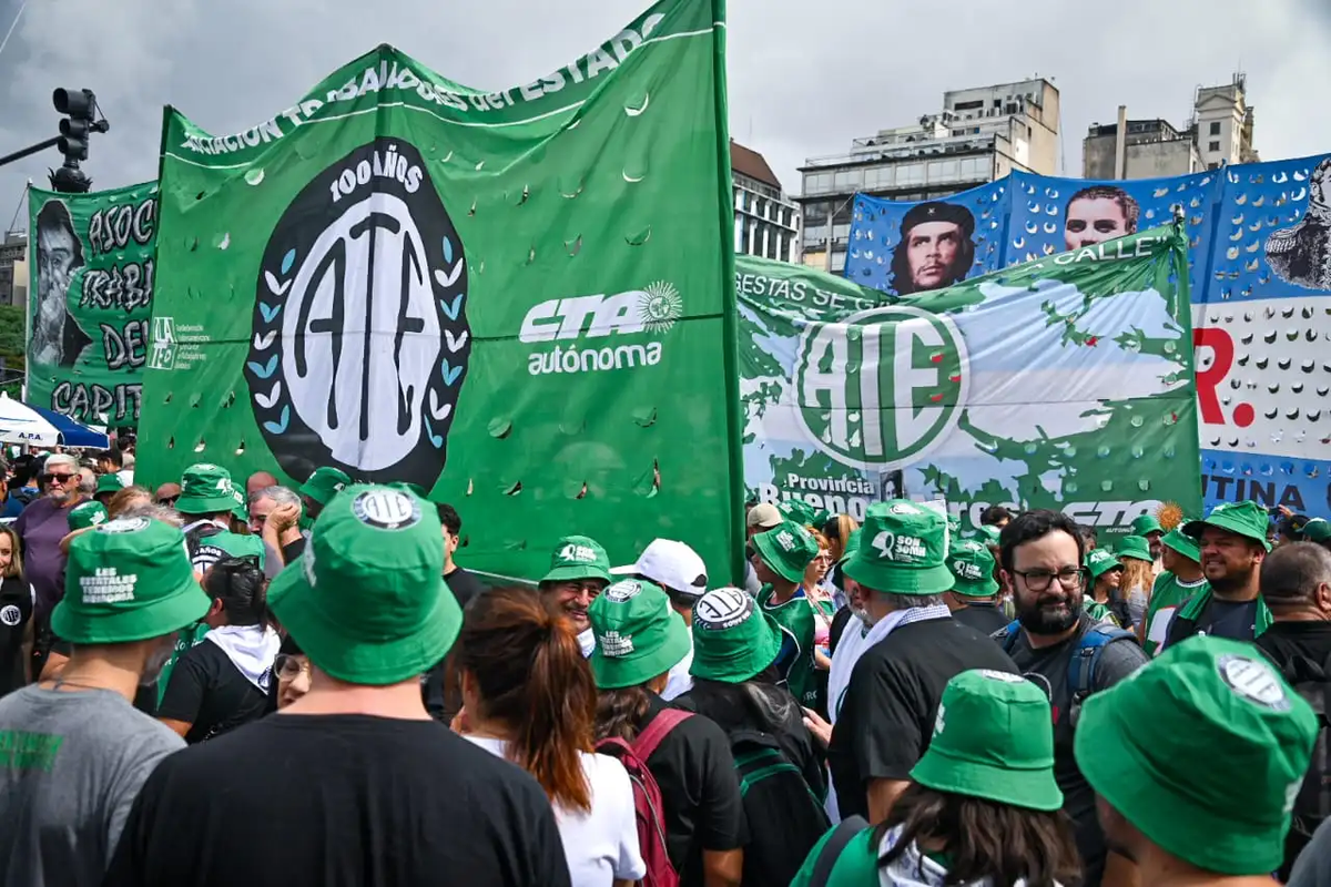 Antes del paro, el titular de ATE tildó de CEOs fracasados a la administración libertaria.