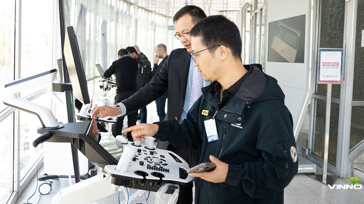 La empresa CSH (Centro de Servicios Hospitalarios) en Argentina continúa con su innovación en diagnóstico por imágenes con la tecnología en ultrasonido. La empresa CSH (Centro de Servicios Hospitalarios) en Argentina continúa con su innovación en diagnóstico por imágenes con la tecnología en ultrasonido.