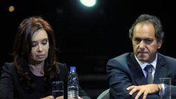 altText(Por Máximo, Cristina zafó de Scioli en Morón)}