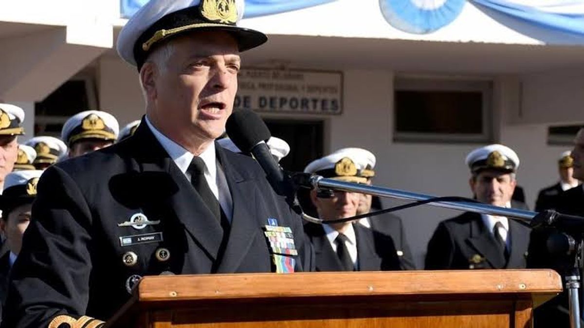 Almirante Juan Carlos Romay.