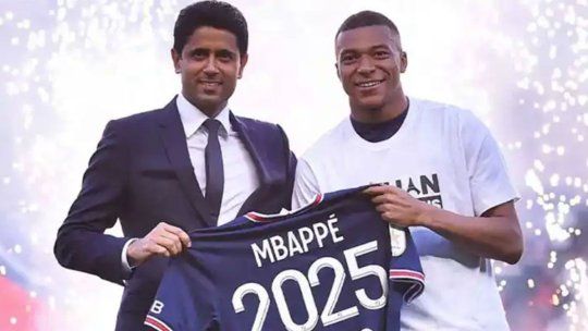 KylianMbappé le ganó un millonario juicio al París Saint Germain (PSG) y el jeque cataríNasser Al-Khelaifi deberá pagarle 55 millones de euros. 