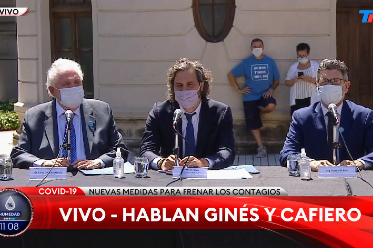 Conferencia de prensa en el Malbrán