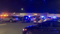 altText(Un gerente de Walmart se enojó y mató a 6 personas)}