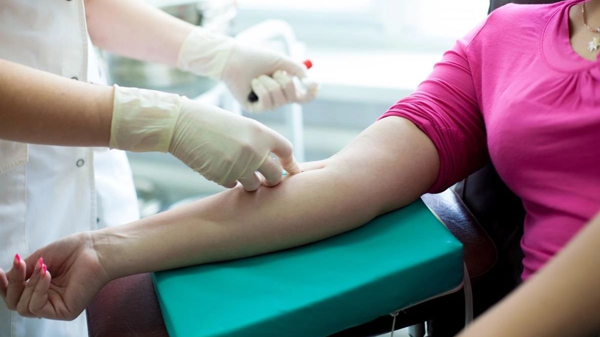 Argentina sufre una peligrosa caída de donantes de sangre y las reservas se encuentran en un nivel crítico. Argentina sufre una peligrosa caída de donantes de sangre y las reservas se encuentran en un nivel crítico.