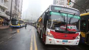 Uruguay en paro y chofer que no pare, excluido del gremio. Uruguay en paro y chofer que no pare, excluido del gremio.