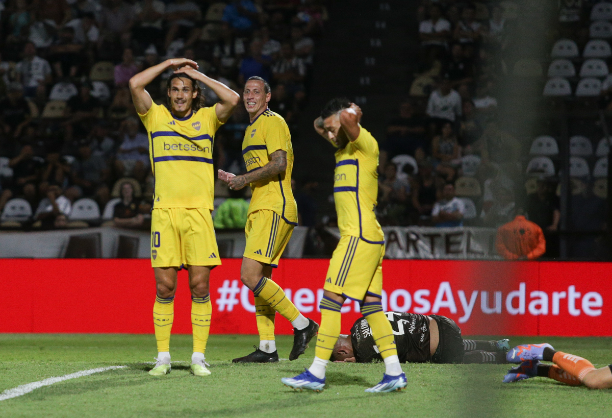 A Boca le faltó fútbol en Vicente López y rescató apenas un empate. A Boca le faltó fútbol en Vicente López y rescató apenas un empate.