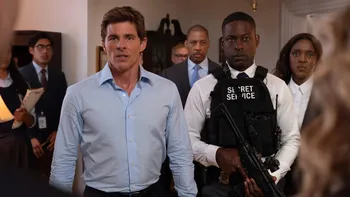 La miniserie de 8 episodios que te deja pegado al sillón toda la tarde