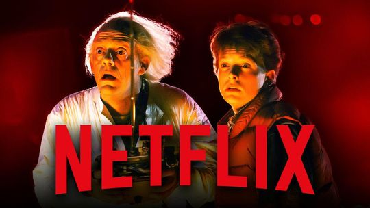 Por primera vez en años, la trilogía de Volver al Futuro vuelve a streaming por Netflix, justo en su 40° aniversario. ¿Listos para subir al DeLorean otra vez? Por primera vez en años, la trilogía de Volver al Futuro vuelve a streaming por Netflix, justo en su 40° aniversario. ¿Listos para subir al DeLorean otra vez?