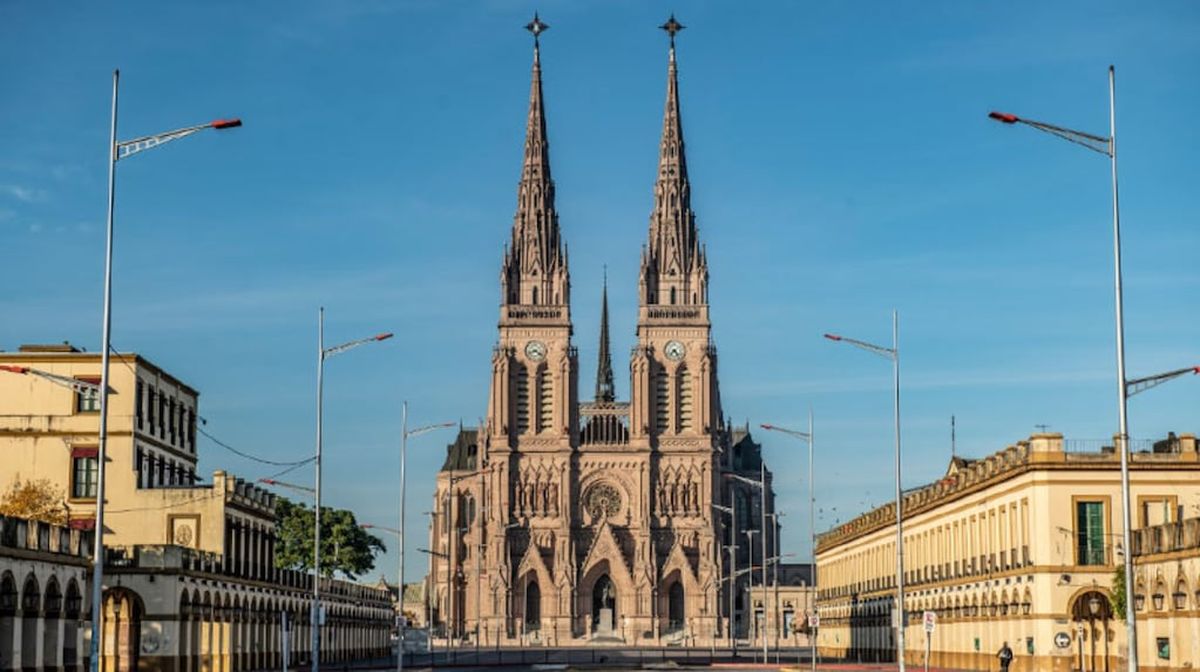 Basílica de Luján, escenario de una de las misas de León XIV Basílica de Luján, escenario de una de las misas de León XIV