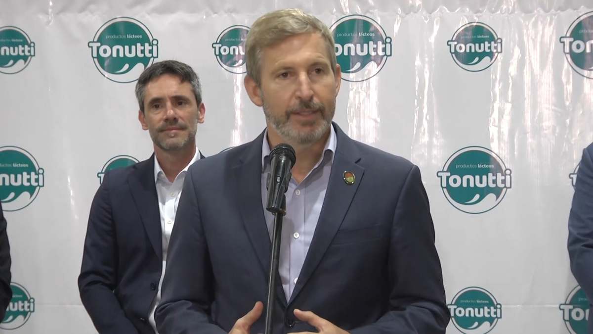 Rogelio Frigerio, gobernador de Entre Ríos. Rogelio Frigerio, gobernador de Entre Ríos.