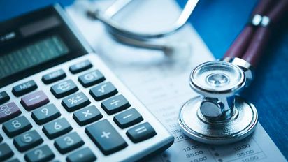 Una medicina prepaga modera suba de tarifa: será por salarios